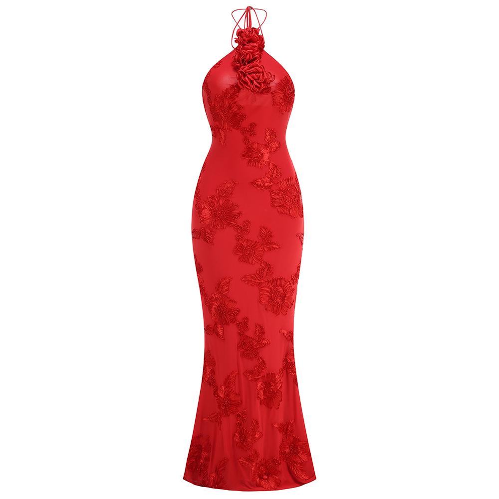 Elegant Red Halter Neck Evening Dress with Embroidered Detail