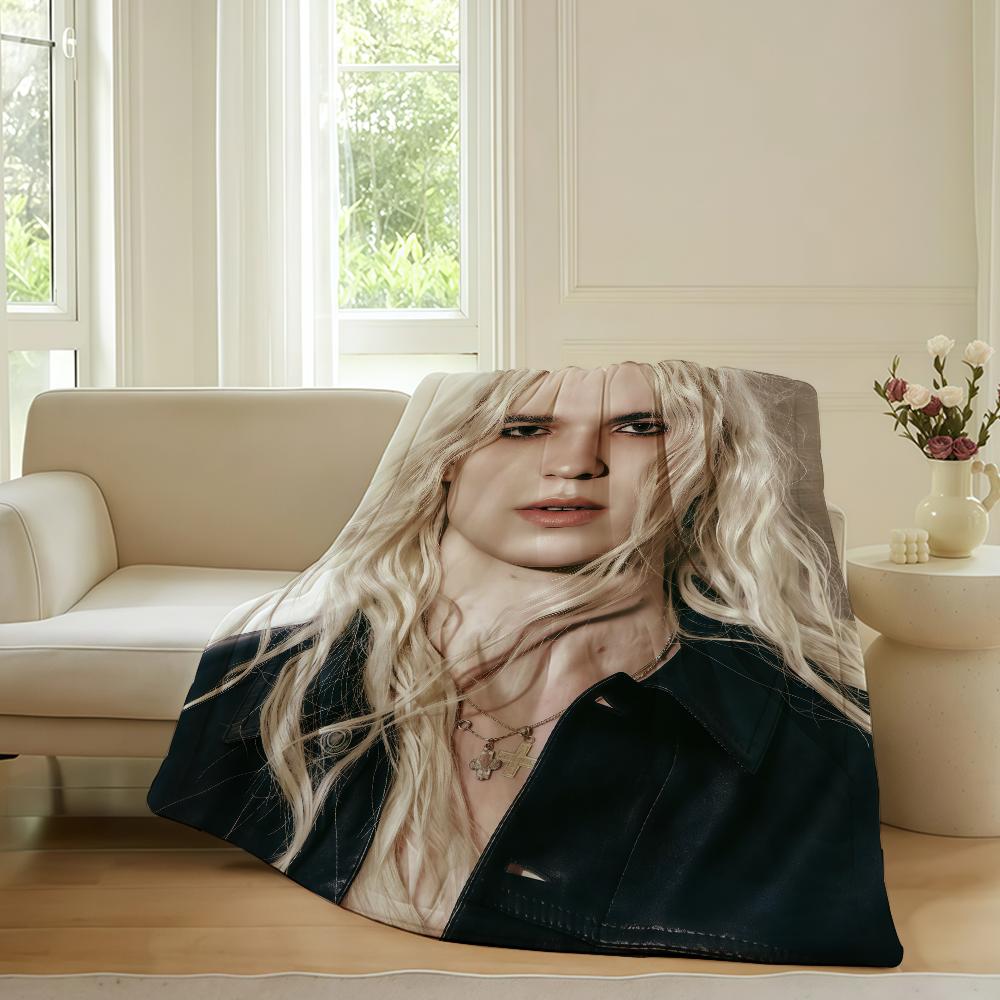 American rapper 2hollis Blanket For Sofa Office Bed Plane Travel Sleep Read Relax Camping Soft And Warm