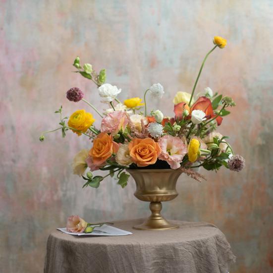 Golden Metal Vase Polished Vintage Vase Dining Table Flowers Holder for Flower Arrangement Table Centerpiece Home Wedding Decoration
