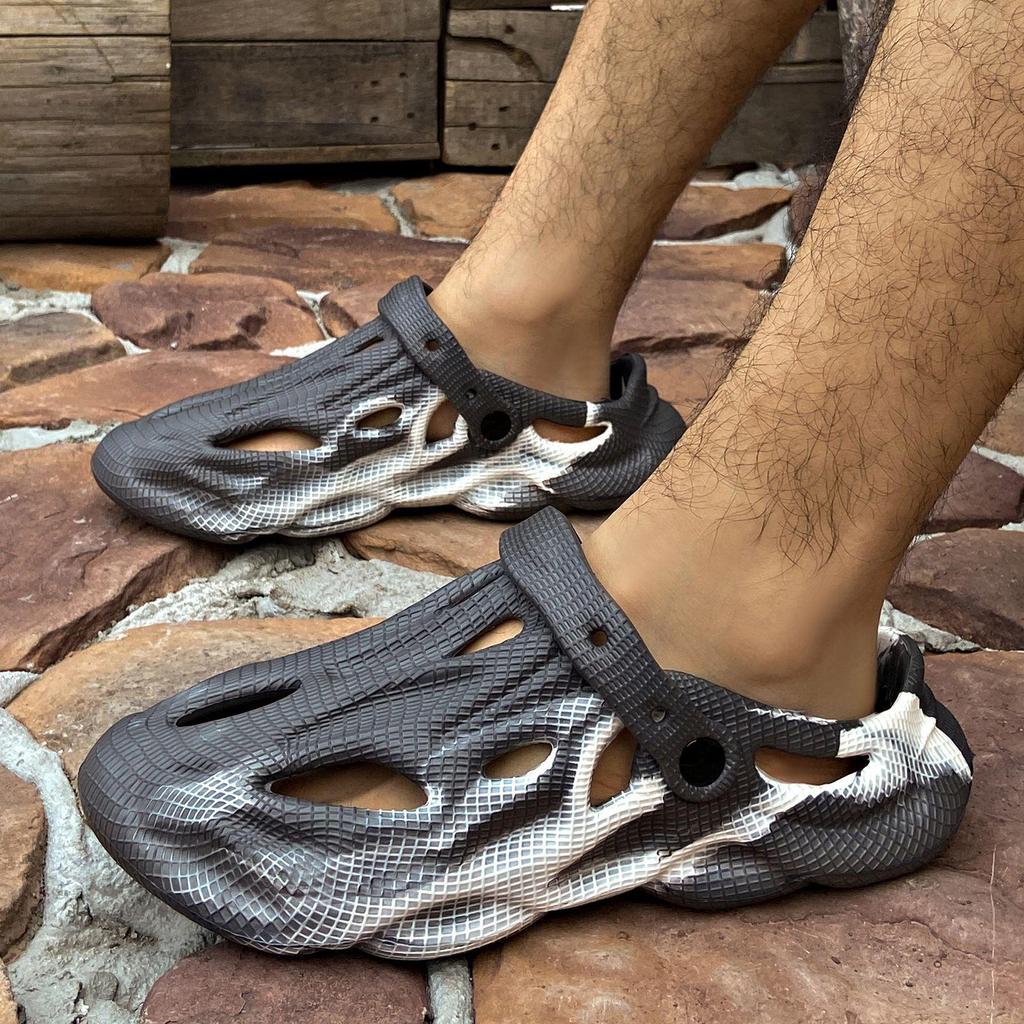 Unisex outdoorové sportovní dřeváky – plážová obuv s uzavřenou špičkou evropského a amerického stylu s inovativním komfortním designem.