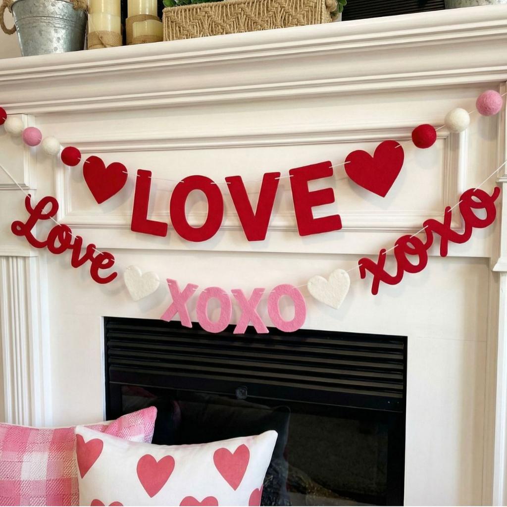 New 2026 Red Pink Heart Felt Flower Garland Banner for Valentine’s Day Wedding Proposal Party Decoration and Home Decor