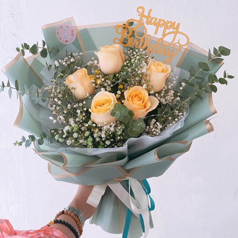 5 Stück Goldrand Blumenpapier Wasserdichtes Strauß-Geschenkverpackungsmaterial Hochzeit Geburtstagsparty DIY Dekoration Zubehör