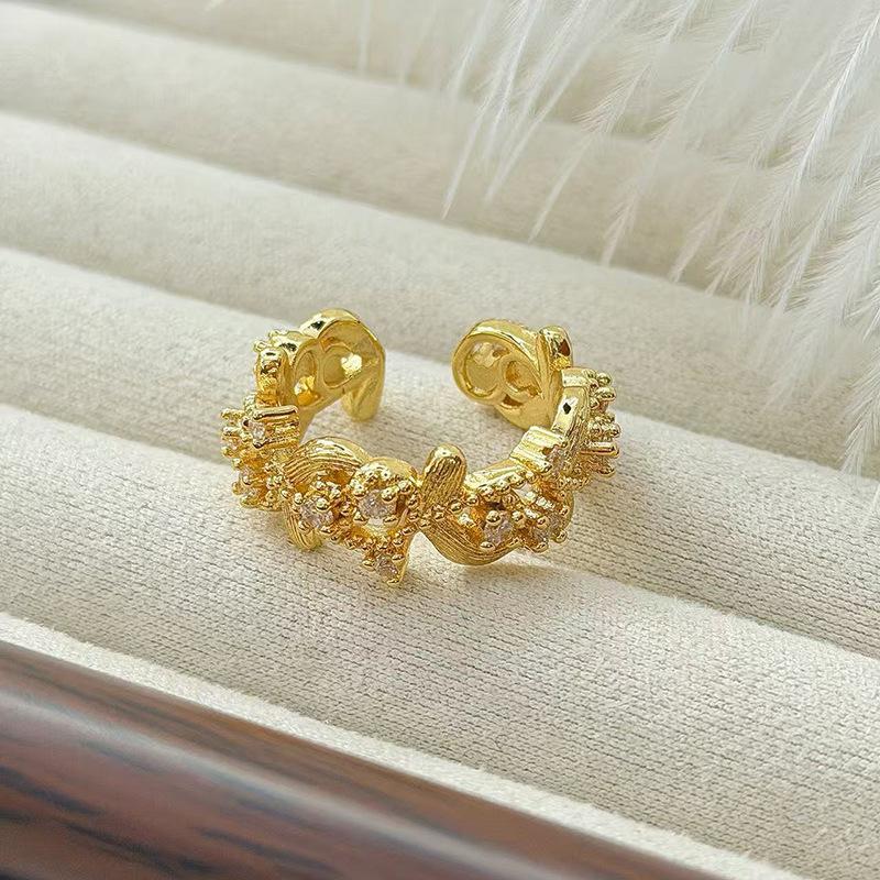 Medieval Vintage Colored Treasure Wings Flash Diamond Zir*****Pen Ring Niche High-End Light Luxury Ring Woman