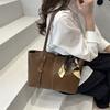 Retro Fashion Simple New Armpit Tote Women's Bag Large Capacity Spring New Atmospheric Premium Shoulder Bag
