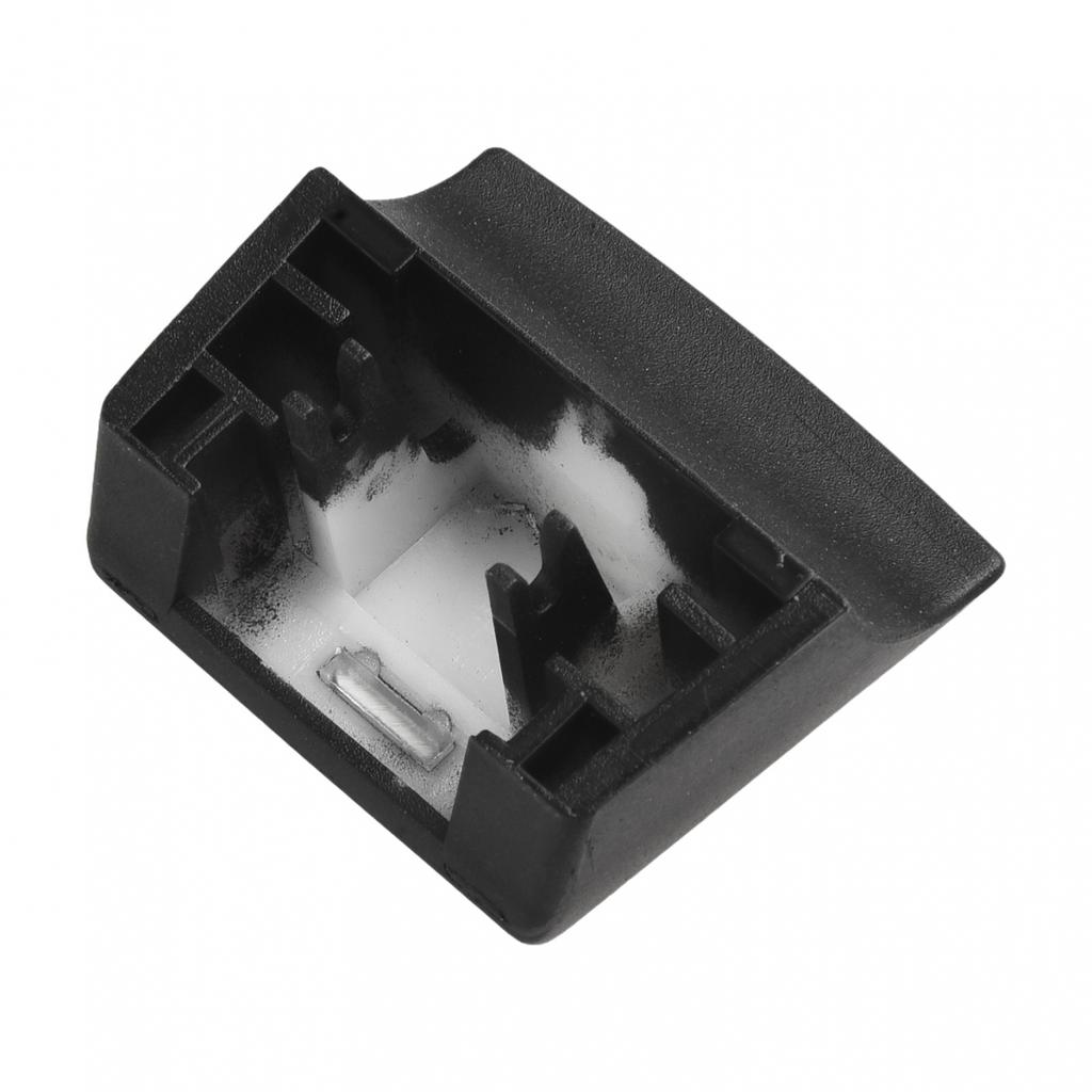 Tlačítko parkovací brzdy Kryt ruční brzdy Přepínač stisknutí a potažení