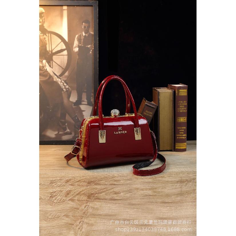 

Bestselling European and American Cross-Border Single Diamond-Inlaid Women s Bag Textured Patent Leather Wedding Handbag Single Shoulder вино красного