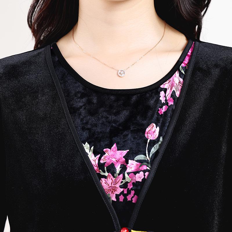 Gold Velvet Patchwork Two-Piece Dress for Middle-Aged Women - Age-Reducing and Stylish Long-Sleeved Attire for Spring and Autumn