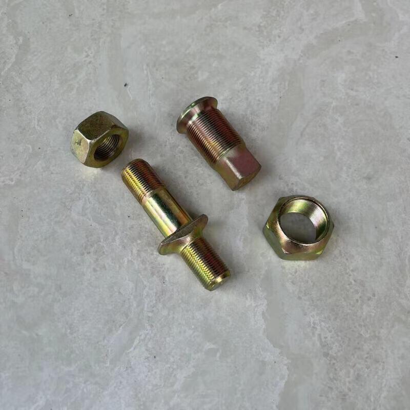 Yixun Wheel Bolt for Dongfeng Military Trucks