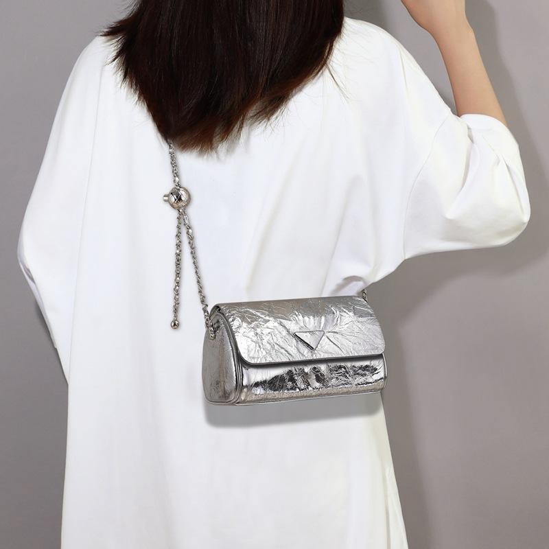 

Underarm Bag Fashion Versatile Women S Bag Summer Small Bag Temperament Light Luxury Crossbody Shoulder Handbag срібний