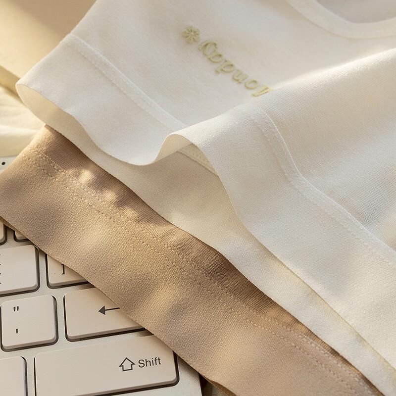 Women's Mid-Waist Seamless Breathable Cotton Panties