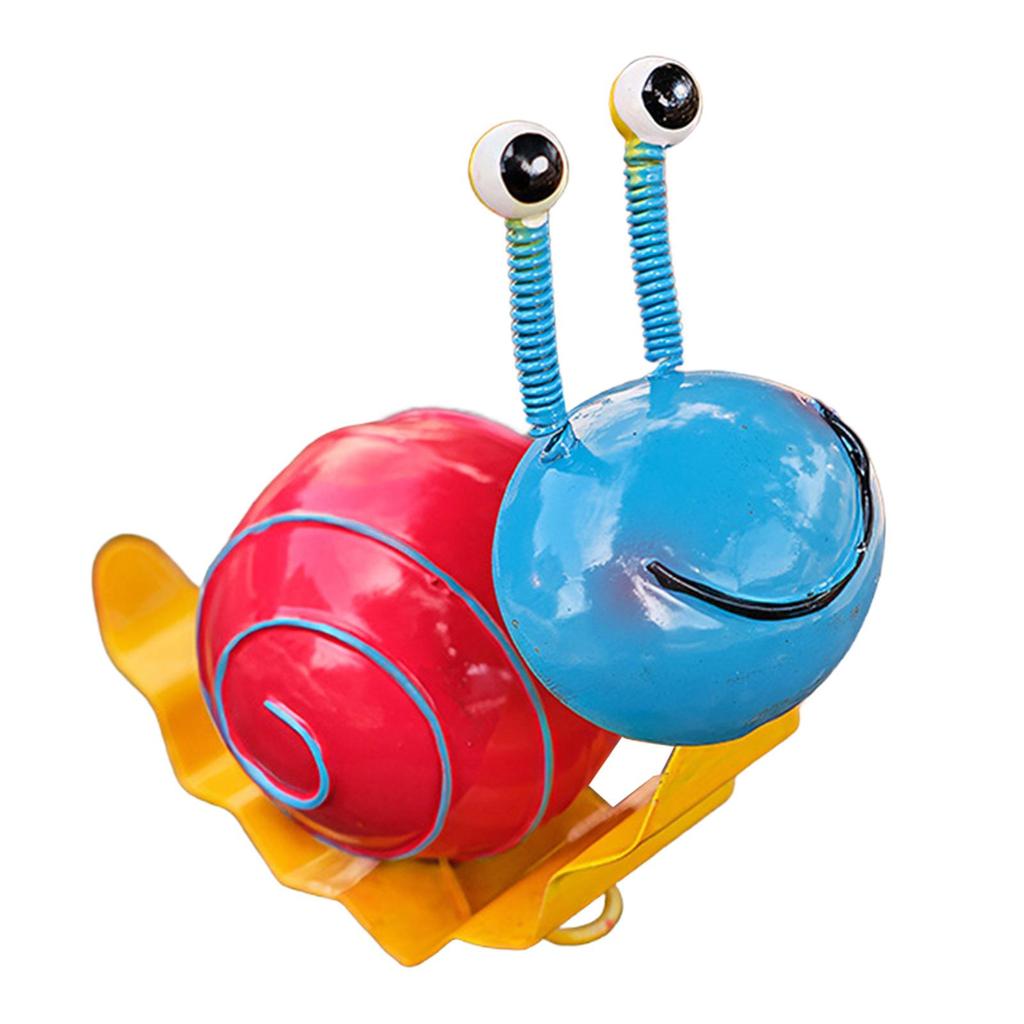 Statue Shaped Yard Iron Art Wall Decor Wall Sculpture 12x6x12cm Handmade Cute Lawn Decoration for Outdoor Indoor Multipurpose