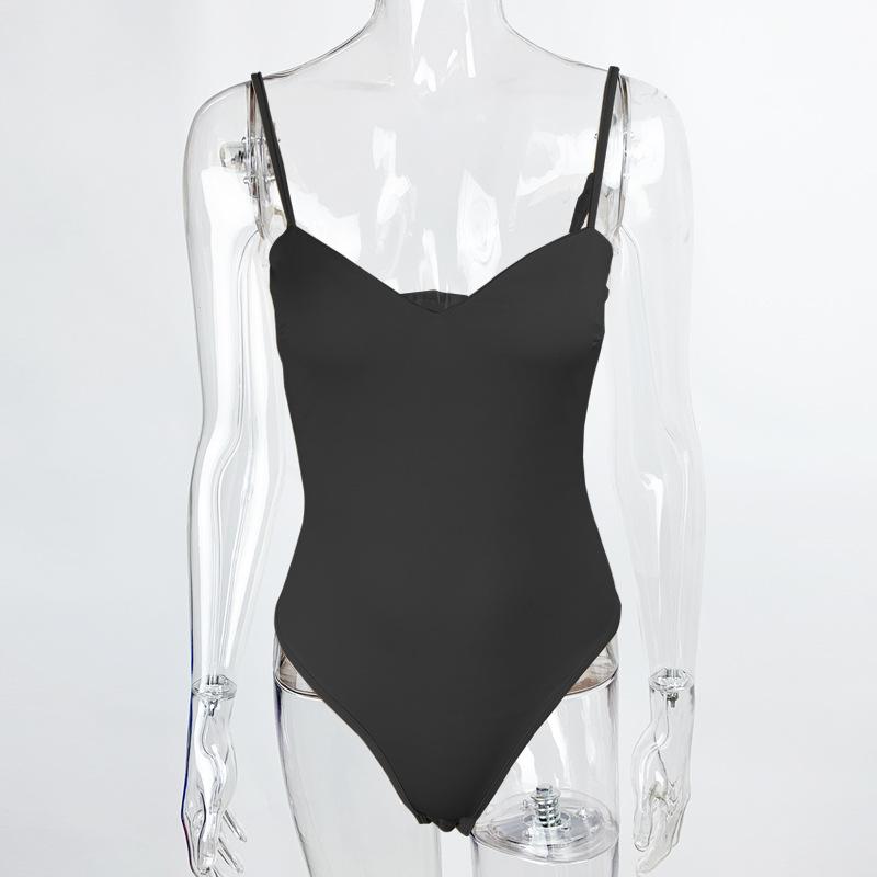 

Женский летний однотонный облегающий комбинезон с лямкой на шее и низким вырезом L чёрный