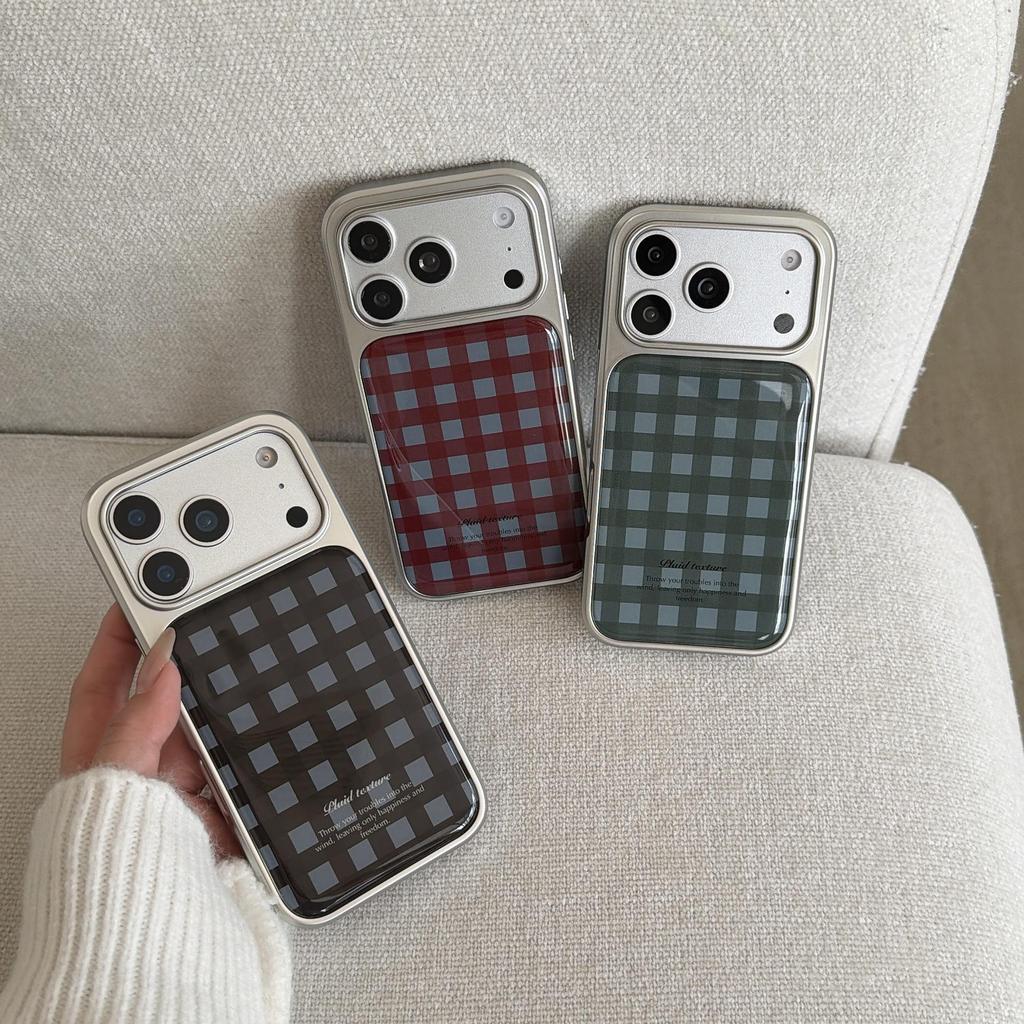 Retro Plaid Color Block Resin Phone Case for iPhone 17 Pro Max