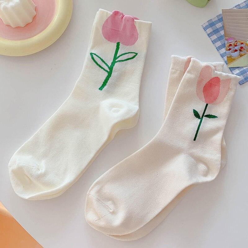 5 PairsWomen's Middle Tube Socks Harajuku Retro Floral Vintage Novelty Elegant Ethnic Kawaii Cute Casual Breathable Ladies Girls
