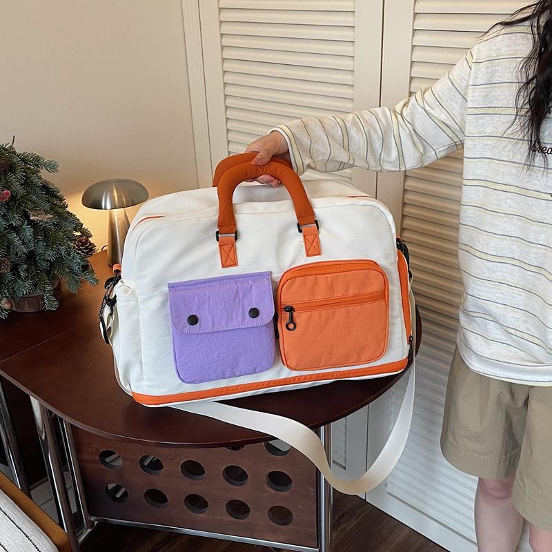 Fashionable Color‑Block Splicing Travel Bag Sports and Fitness Bag Yoga Handbag Suitable for Travel Gym Tourism Weekend Trip and Other Scenes