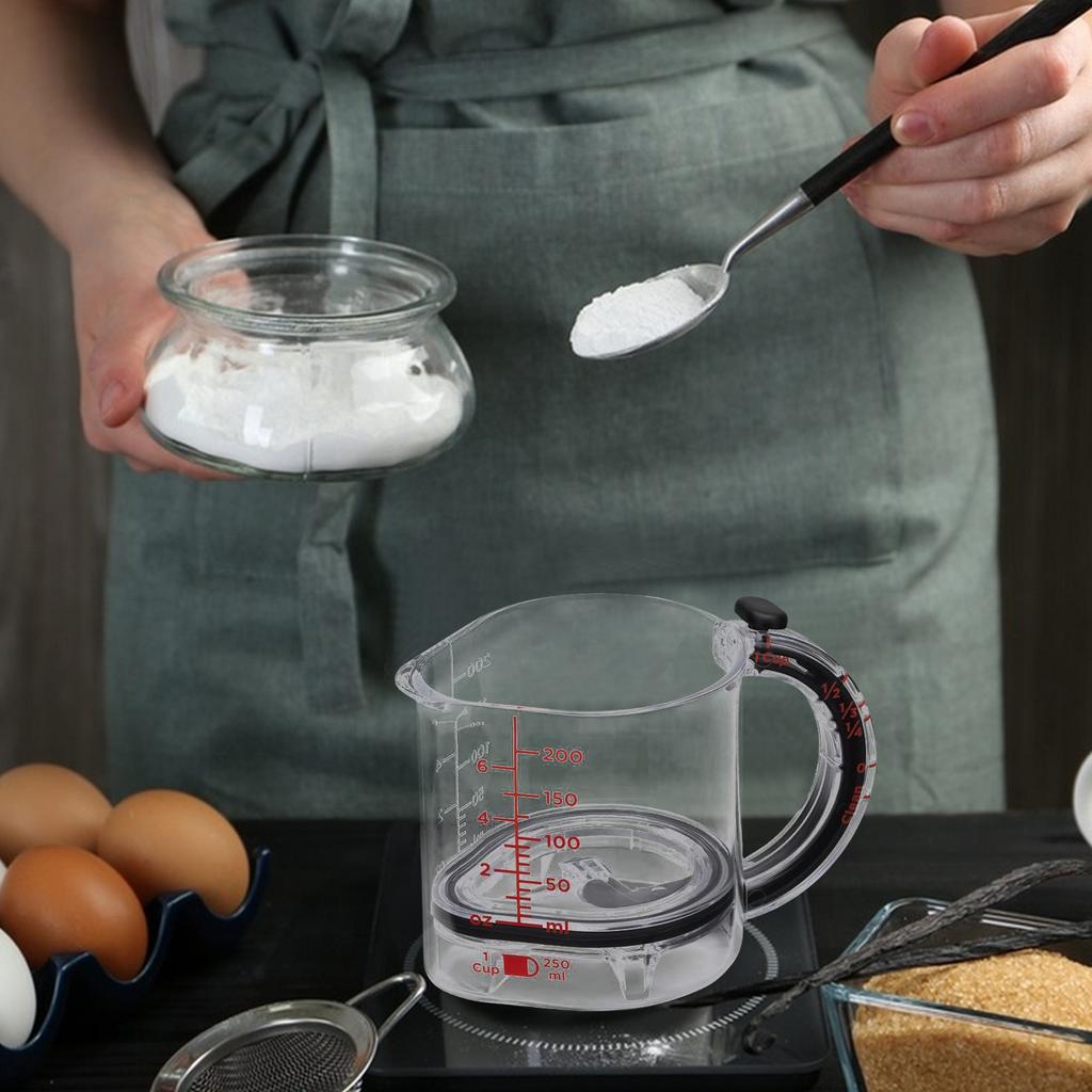 Adjustable Measuring Cup with Scraper-Style Seal Base Adjustable Calculating Cup 4-in-1 Measurement Gadgets Tools for Cooking