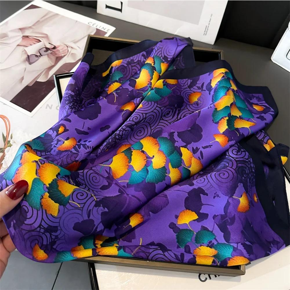 Neuer Sommer 70X70cm Großer Quadratischer Schal Seidenschal Vintage-Druck Schal Kopftuch Beliebte Seidenschals Bandana Sonnenschutzschal