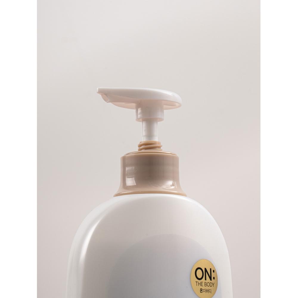 On The Body Ultra Moisture Body Wash 785 Ml cottOn Flower Fragrance