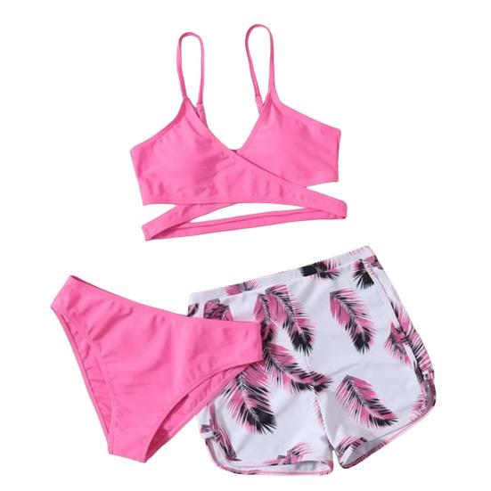 

Комплект из 3 предметов: купальник с V-образным вырезом, бюстгальтер со средней посадкой, плавки, однотонный комплект бикини с шортами с принтом перьев S розовый