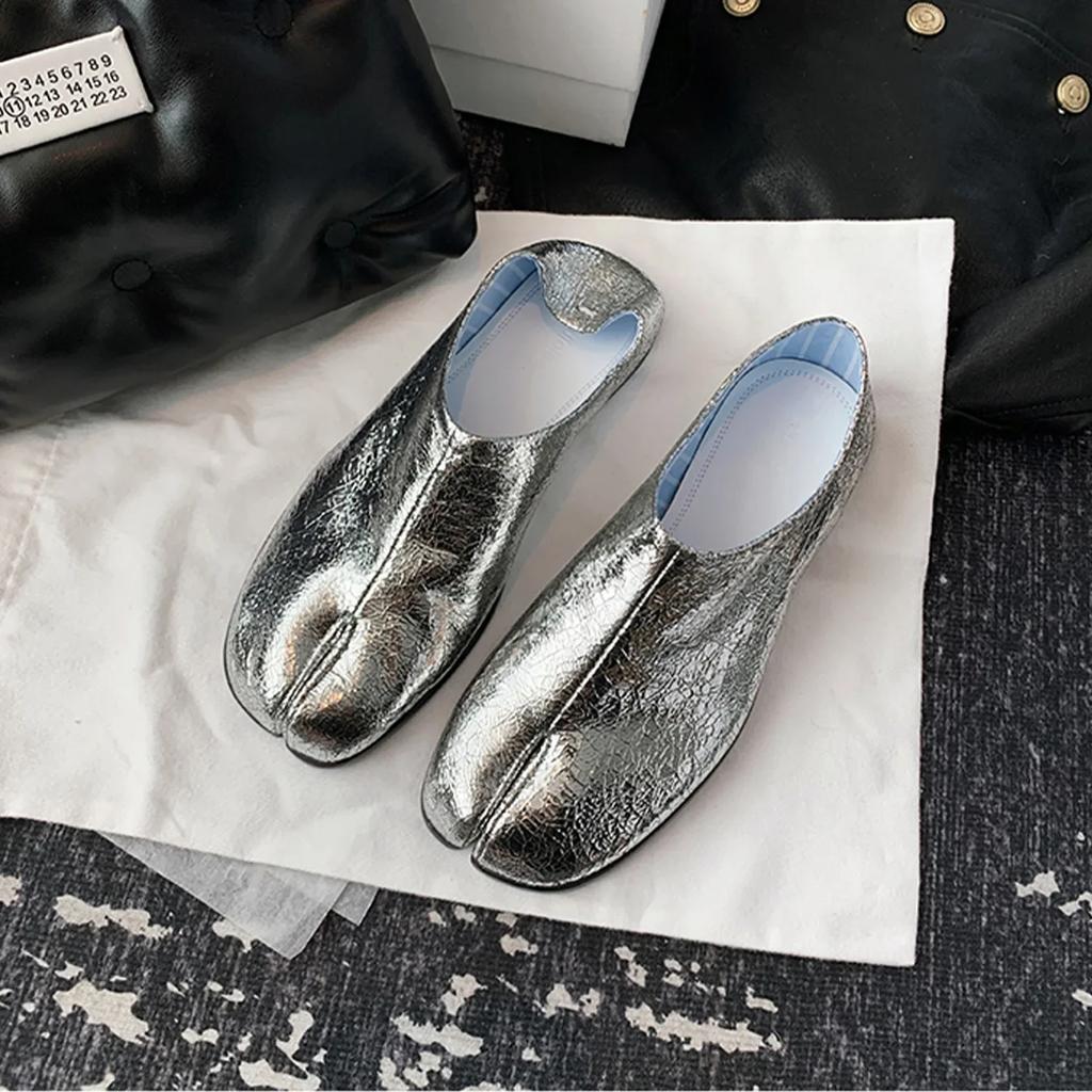 Fashion Pig Trotter Split Toe Shoes Women's Summer New Silver Horseshoe Shoes Lazy People A Step Flat Shallow Mouth