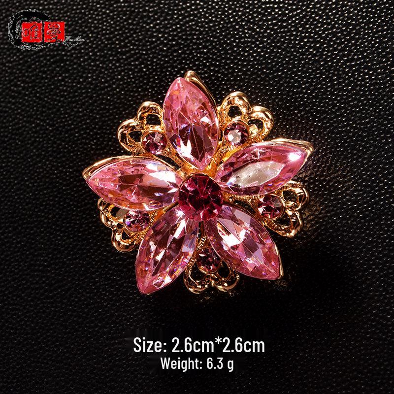 

Красочная хрустальная брошь-корсет: Женский универсальный костюм и аксессуар для ципао