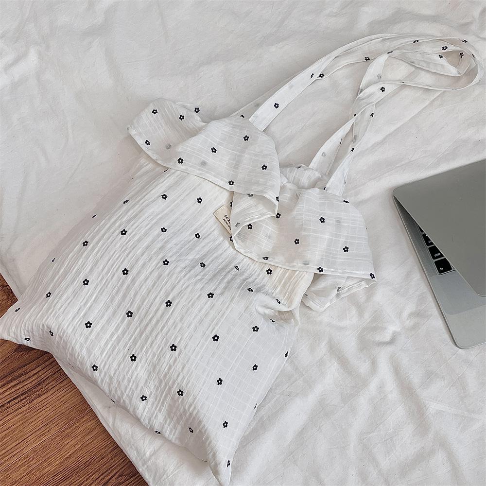 22 spring and summer new chiffon ruffle edge shoulder bag cute cherry canvas bag large capacity portable tote bag