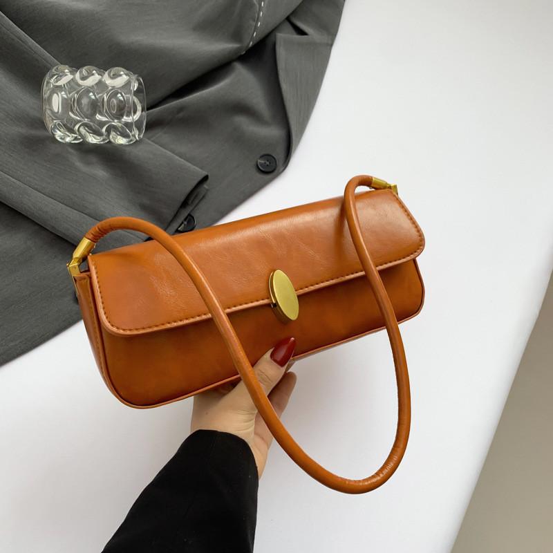 Chic Minimalist Small Crossbody Bag Fashionable 2024 Summer New Street Style Shoulder Bag