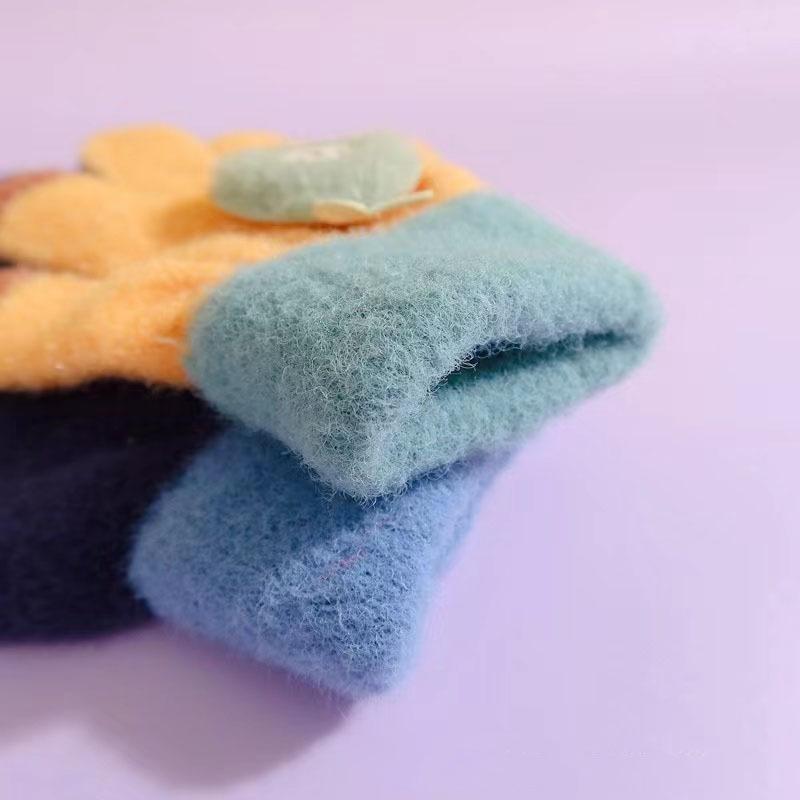 Cute Cartoon Bear Baby Gloves Toddler Boys Girls Warm Knitted Mittens Autumn Winter Kids Kindergarten Five Fingers Gloves