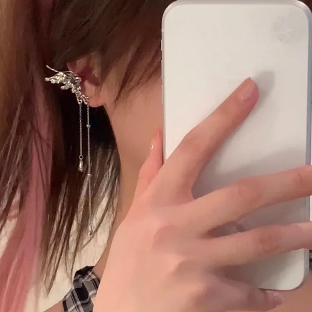 2025 New Trend Simulation Pearl Long Earrings Women's Flower Rhinestone Wedding Pendant Earrings Fashion Korean Jewelry Earrings