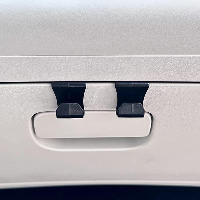 Geely Xingyuan Co-pilot Hook: Cute Cartoon Car Interior Decoration Accessory for 26 Models