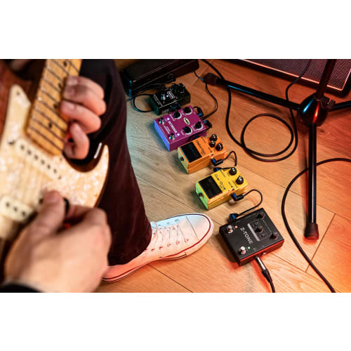 IK Multimedia Z-TONE Buffer Boost Preamp/DI Pedal