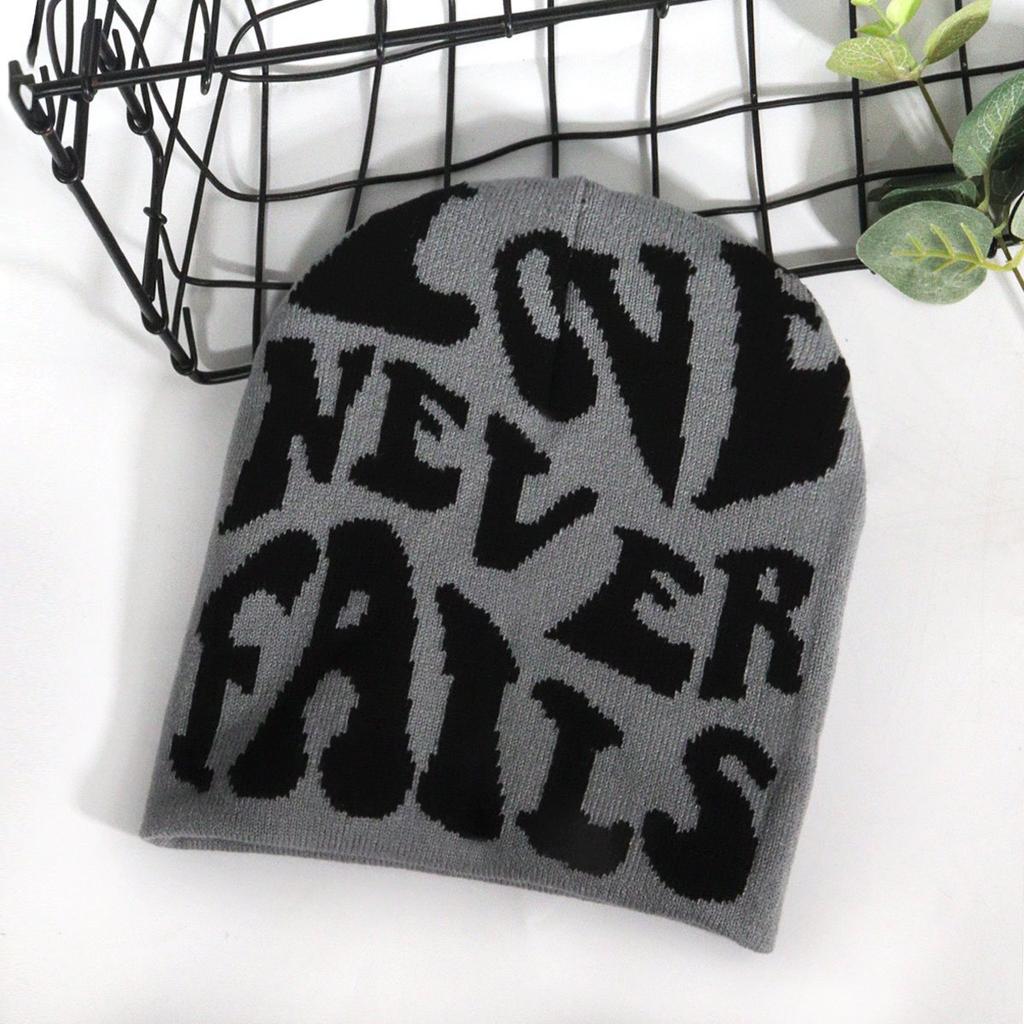 2025 New Fashion Y2K Style Knitted letter Hats Men's Women's Jacquard Hats Outdoor Sports Riding Fashion Warm Hat