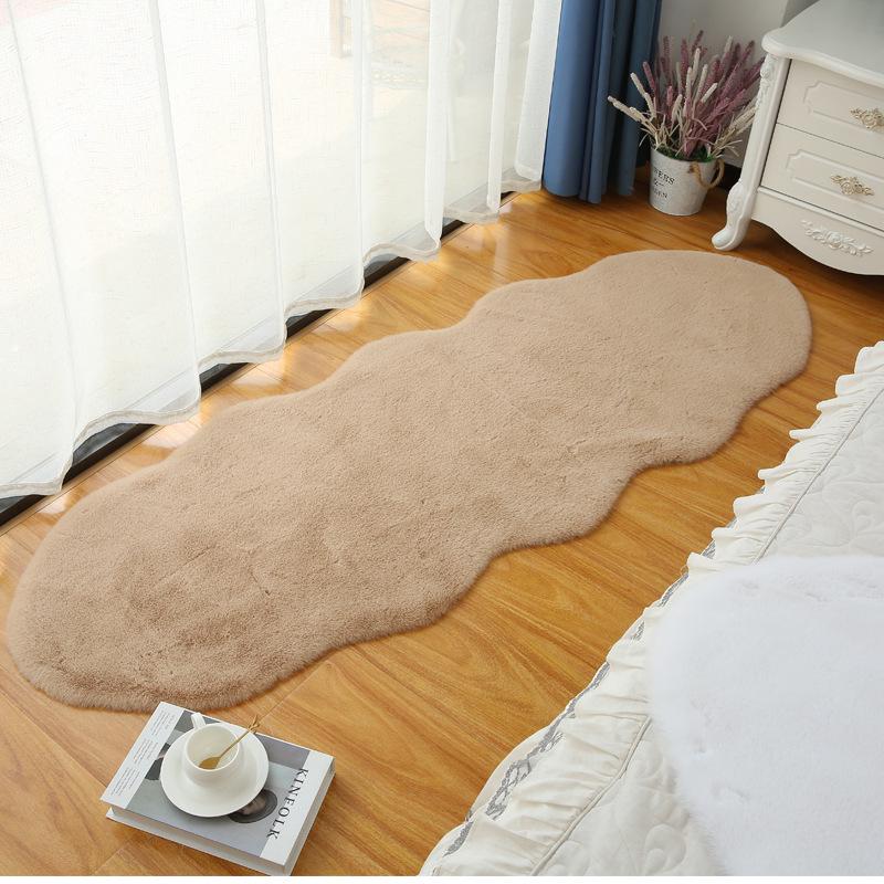 Neuer, unregelmäßiger Plüschteppich aus Kaninchenfellimitat für Schlafzimmer, Wohnzimmer, Erkerfenster oder neben dem Bett – dick und weich