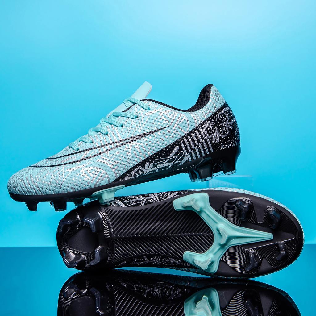 Football Shoes Breathable and Comfortable Professional Futsal Football Shoes Artificial Grass Training Shoes