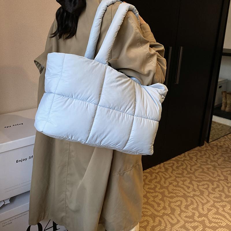 Large Tote Bags for Women 2024 Winter Y2K New Trend Fashion Shoulder Tote Bag Lady Luxury Design Handbags and Purses