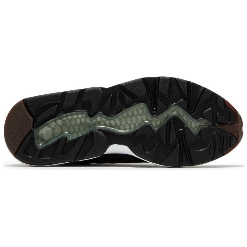 New PUMA R698 75y Prm 'Black White' 393403-01