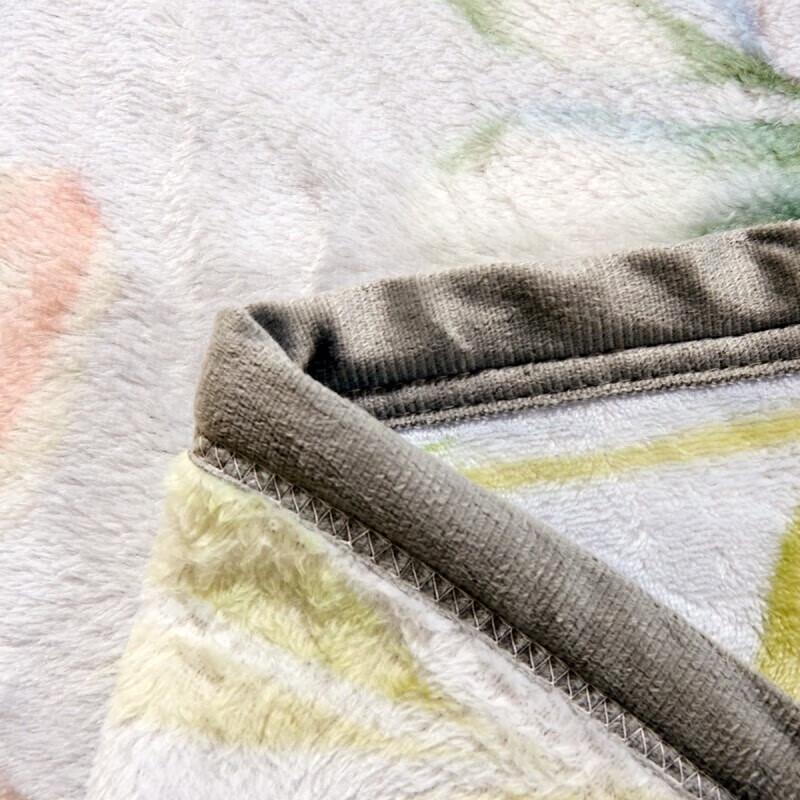 Mercury Home Spring Garden Flannel Blanket