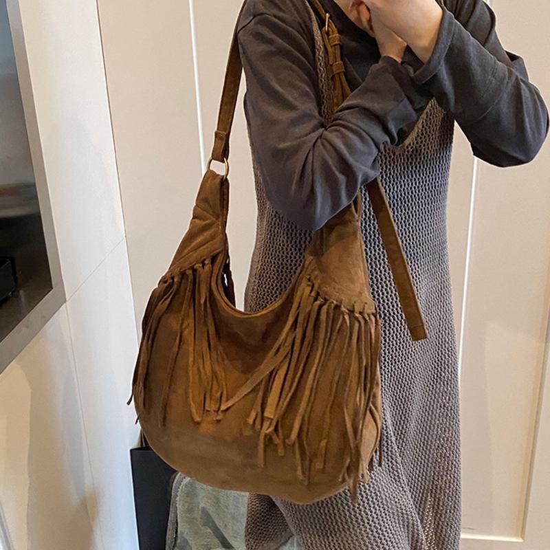 Large Capacity Frosted Tassel Shoulder Bag Faux Suede Fringe Underarm Bag Travel Tote Handbag Female Shopping Bag