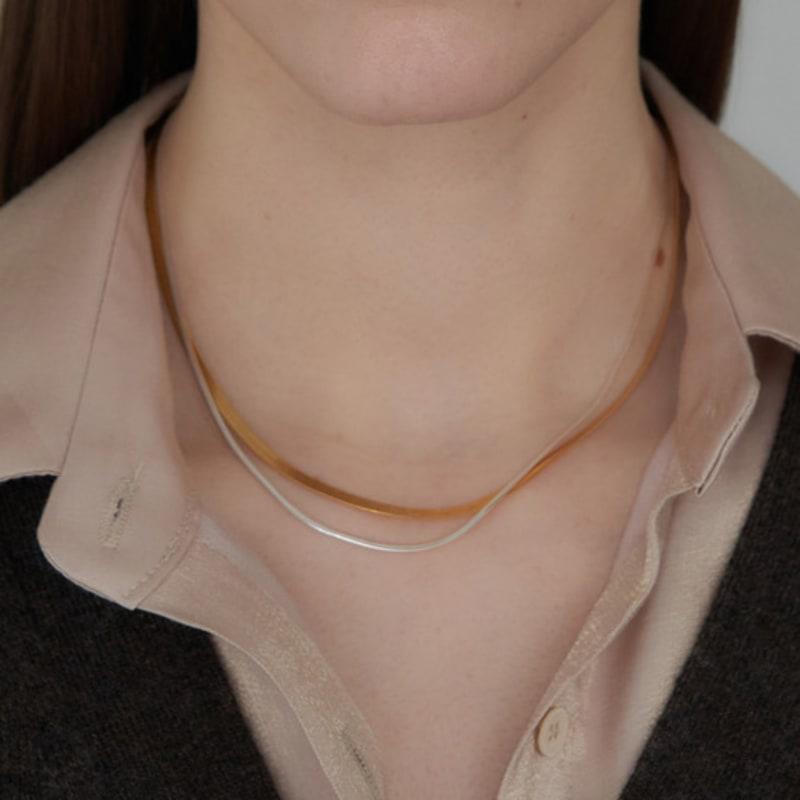 STILL INSTANT Jeden Lśniący Moment - Naszyjnik 11 (Typ B)