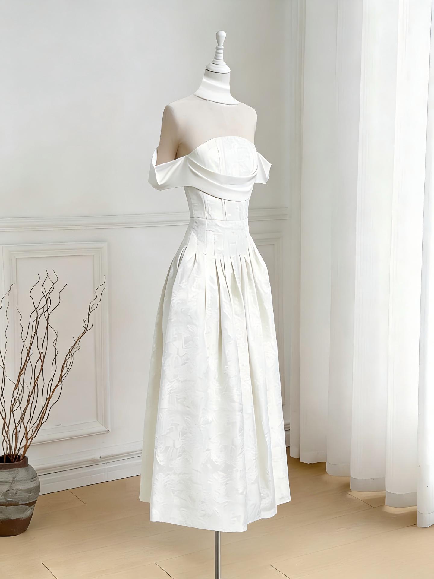 

European Elegant Jacquard Strapless Princess Dress for Women - 2025 Autumn/Winter Collection M білий