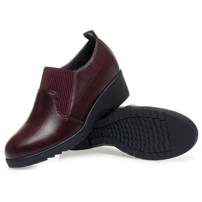 2025 Spring Fashion Comfortable Deep Mouth Soft Leather Loafers Women Platform Wedges Anti-slip Office Mom Work Shoes