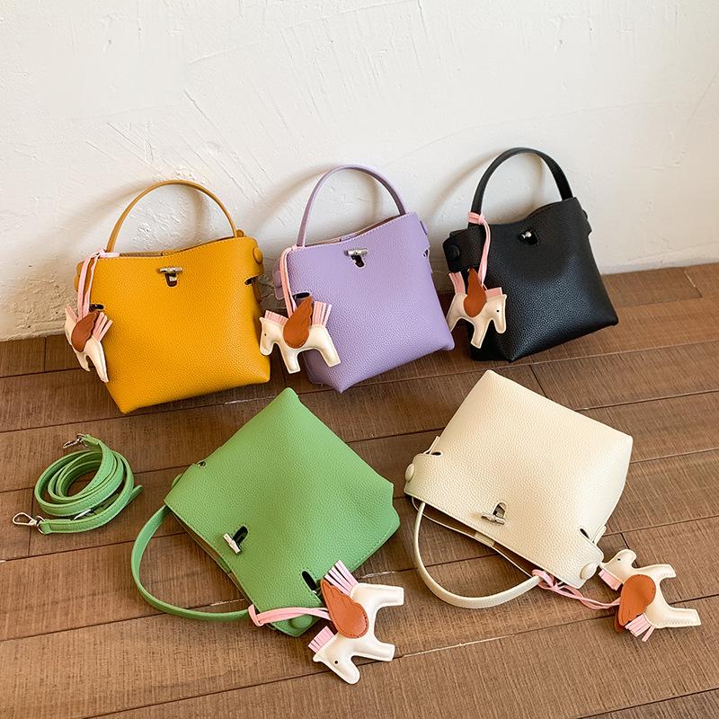 Handbag Women's New Fashion Versatile Messenger Bag Shoulder Bag