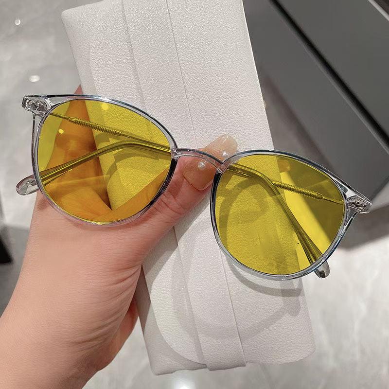 Women's INS Style Oversized Round Night Vision Myopia Glasses Stylish Anti-Glare Night Driving Eyewear with Minus Diopters