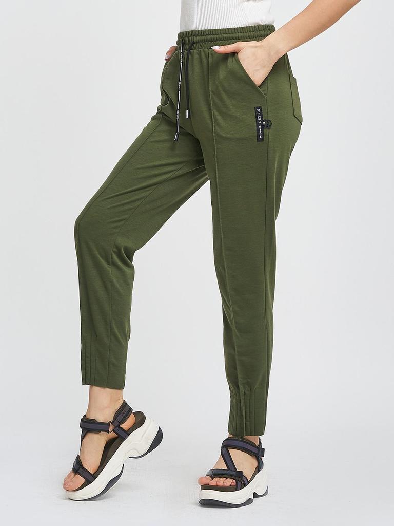 Sweatpants with Arrows ISSA Plus