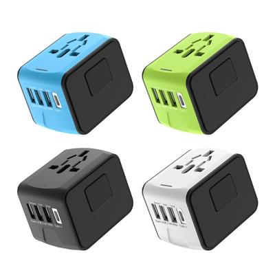 Napájecí adaptér, celosvětový univerzální adaptér, 3 USB zástrčky do zásuvky