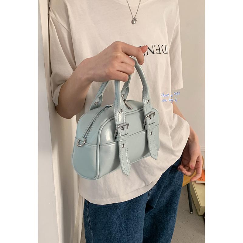 Spring fashion portable bowling bag women's 2025 new simple small square bag versatile messenger bag