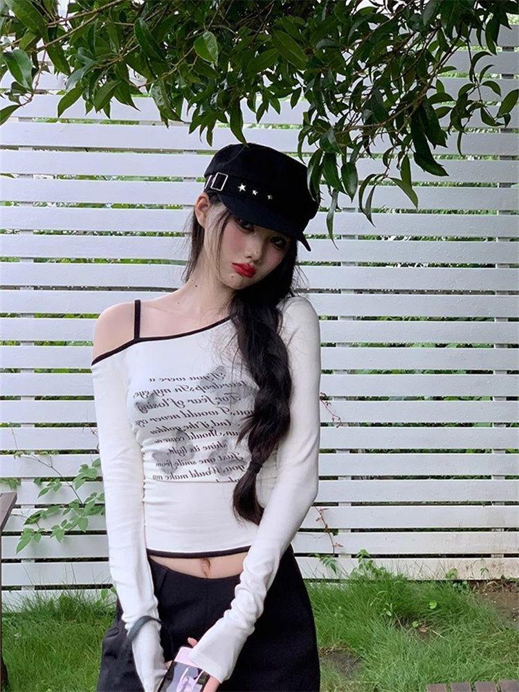 American Style Off-the-Shoulder Velvet Top: Slanted Collar, Slim Fit, Butterfly Print, Color Block, Long Sleeve, Women's Spring/Autumn