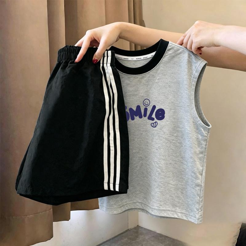 Korean Girls' Trendy Color Block Vest & Striped Shorts Set - Summer New Arrivals for Medium & Large Children