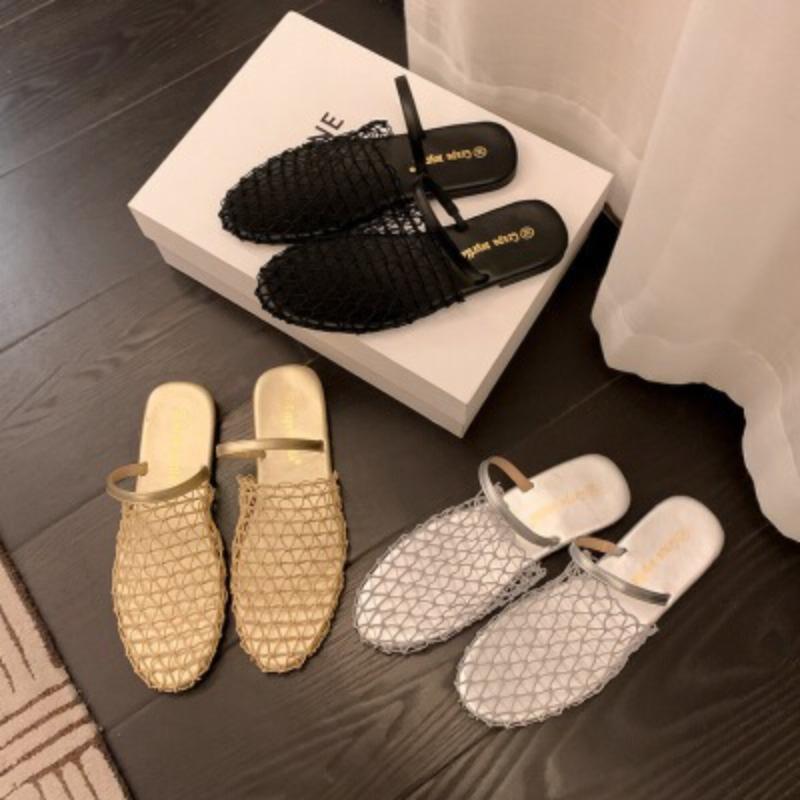 Flat-bottomed slippers summer fashionable hollow mesh word with beach bag head half slippers women