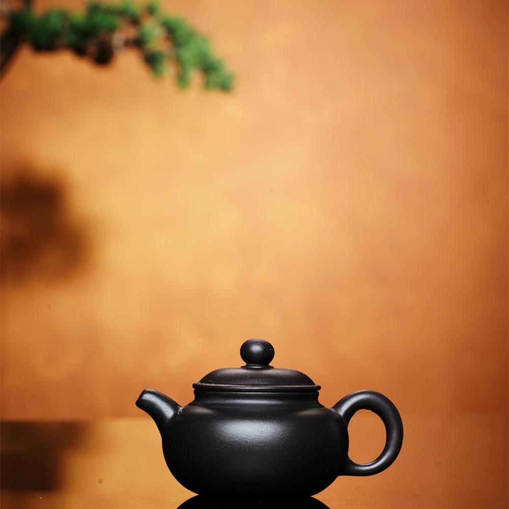 Antique Yixing Black Clay Teapot - Small Capacity Gongfu Tea Set with Ball Hole Design